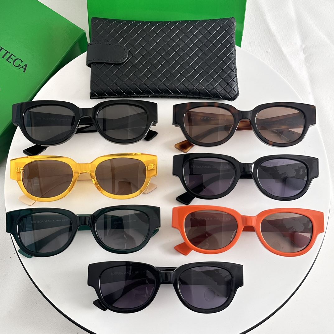 Bottega Veneta Sunglasses